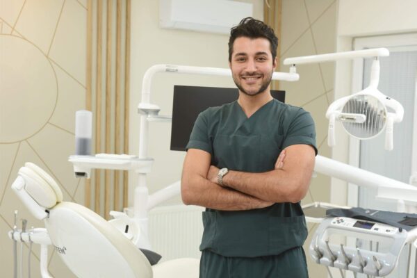 LisaDent-Dt-Dr-Arman-Fahrioglu-4 LisaDent-Dt-Dr-Arman-Fahrioglu-4